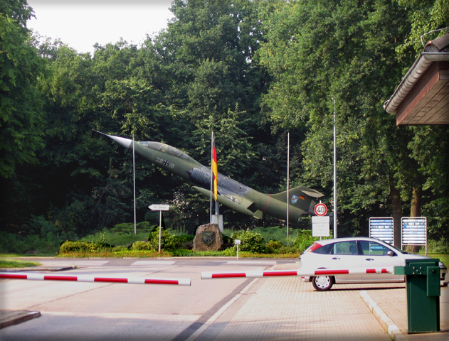 n_09 boelckekaserne2.jpg